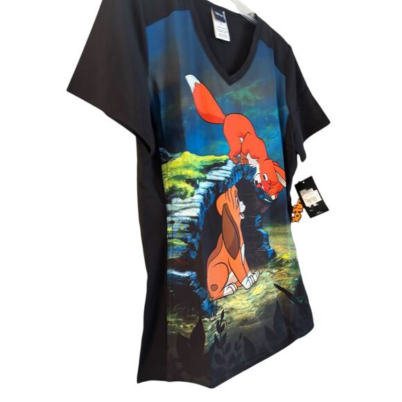 Fox And Hound Cherokee Scrubs Tooniforms Disney V Neck Top TF637 Size Small - Picture 3 of 5